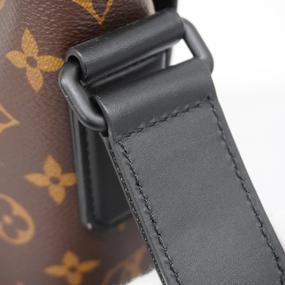 Louis Vuitton Shoulder Bag Monogram Macassar Magnetic M45557 Brown Noir Men's - Picture 11 of 16